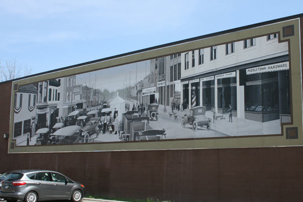 Shetter Carnival Mural Middletown