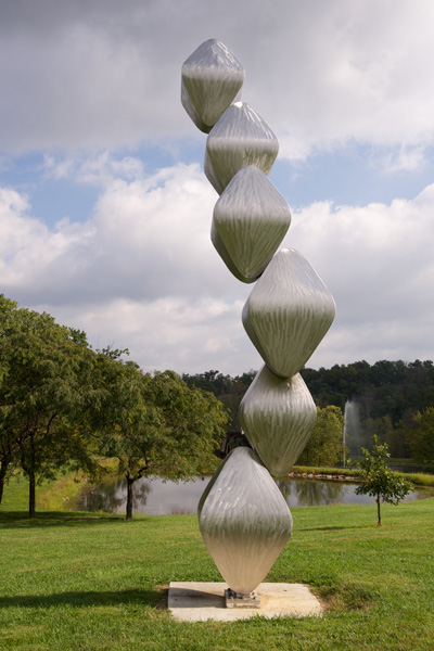 Sculpture at Pyramid Hill