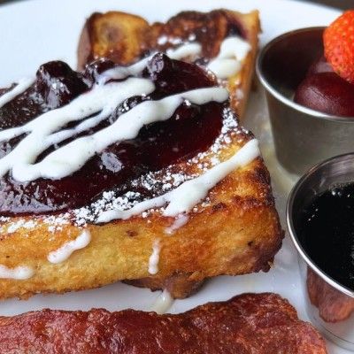 Toast & Berry French Toast, Liberty Center Ohio