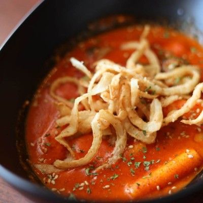 Tteokbokki, CM Chicken Cincinnati