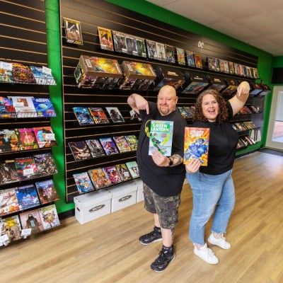 Chris & Jessica, Crooked Dog Comics