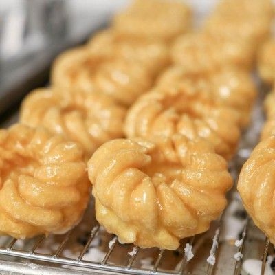 Holtman's Doughssant
