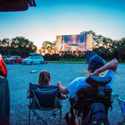 The Murphy Family, Holiday Auto Theatre