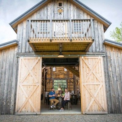 Seven Mile Winery, Rustic Barn