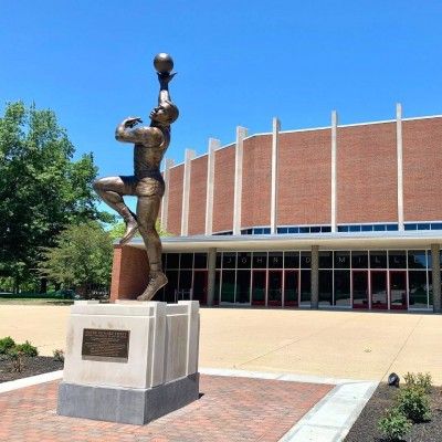 Wayne Embry Statue, Ohio