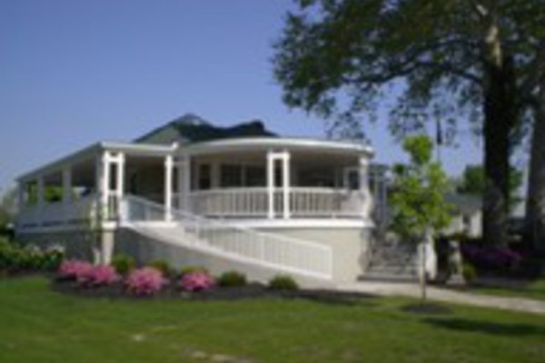 Image file Forest-Hills-Country-Club_fb38ea8c-5056-a36a-09a29a473dec7ad9.jpg