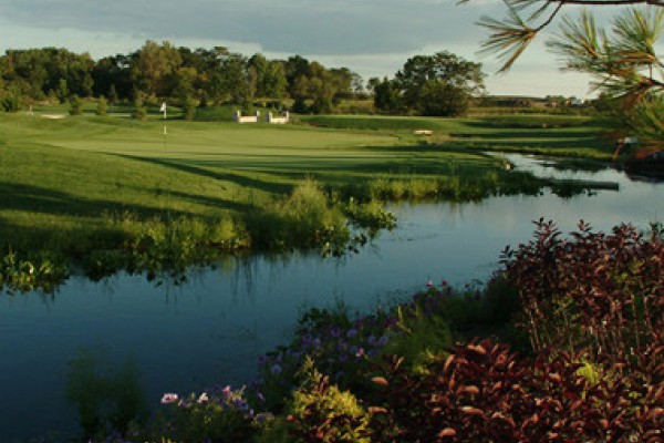 Image file Four-Bridges-Water_facb253b-5056-a36a-0944b9188dd5e02c.jpg