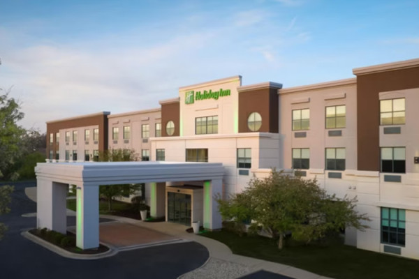 Image file HolidayInnLibertyWayExterior_172524A4-FDAD-446D-15BBD889250C3F0B-172523a5ad72bf1_17252b39-bb5e-74f3-7277a735f4929fc0.jpg