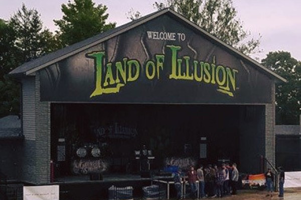 Image file Land-of-Illusion-Logo_fac19568-5056-a36a-09acce0c3e709ac7.jpg