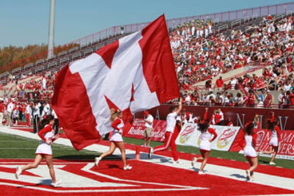 Image file Yager-Stadium-Flag_fab21414-5056-a36a-095573d7b055afbe.jpg