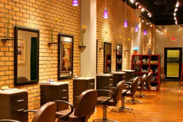 Image file lunablusaloninterior0-c62c65d95056a36_c62c66a4-5056-a36a-095443910c4e4049.jpg