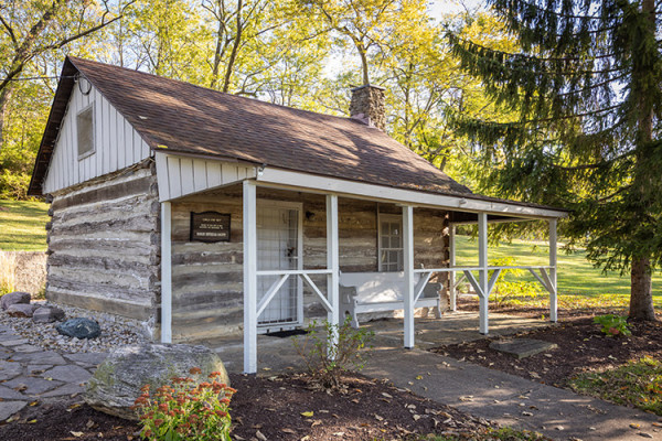 Image file monroelogcabin_15A3B390-E4F2-662E-264F4A9E44D1E1D1-15a3b0abd3d791b_15a3baa9-e053-197e-4b01fd9682bed6f1.jpg