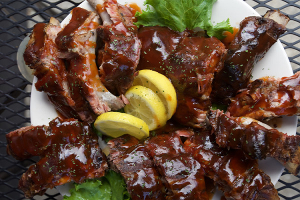 Image file nealsbbq_46FDF601-C884-1004-925DC3EC4425DDC4-46fdf501f4fd82f_46fdfe2e-b957-b395-ae1e5261703c7b41.jpg