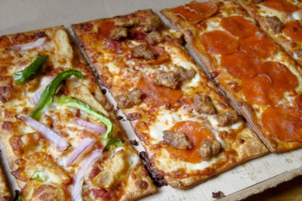 Image file parsplaceflatbread_4E9704B7-5056-A36A-09F60427E8DF04E6-4e9703ac5056a36_4e970b84-5056-a36a-09b4c714df4418cc.jpg