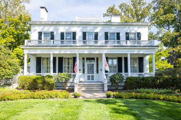 Image file universityhistoricdistrict_17E4657D-AFE6-D4B6-9DC4B7B9EDB43BEE-17e463e7f8d8c50_17e46ce0-f7fa-f218-c5226d4aed5b5b7f.jpg