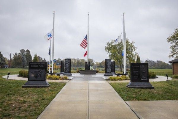 Image file BA4A0190_B86DC608-C89D-8873-90782344AFCD9EFF-b86dbd79f9456cf_b86e29c0-ca47-a0dc-66ba9a36fc2ea657.jpg