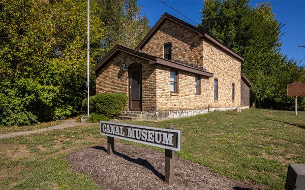 Image file canalmuseum_E247D1FC-A19E-289D-B51D1D2828A55C29-e247d01e9ed91b9_e247dab3-c322-5ff2-4b733fb96528303e.jpg