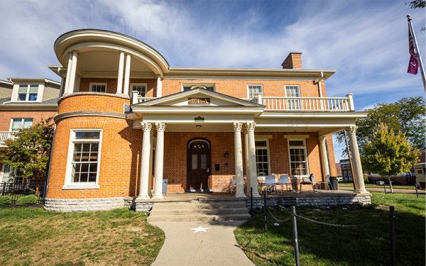 Image file historicdistrict_17EB28AB-0EDF-0652-2B5B0F9301DF79DF-17eb2796ed0047d_17eb30fc-ccfb-5a85-425b70df1f93aad5.jpg