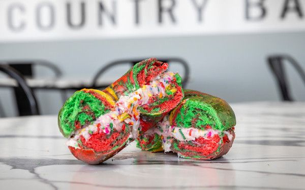 Image file lowcountrybagels_4442B604-DF80-459E-05EC56B2CEFE4C5D-4442b33e9ff96a1_4442bc8c-d088-12e4-50336e62e60c5447.jpg