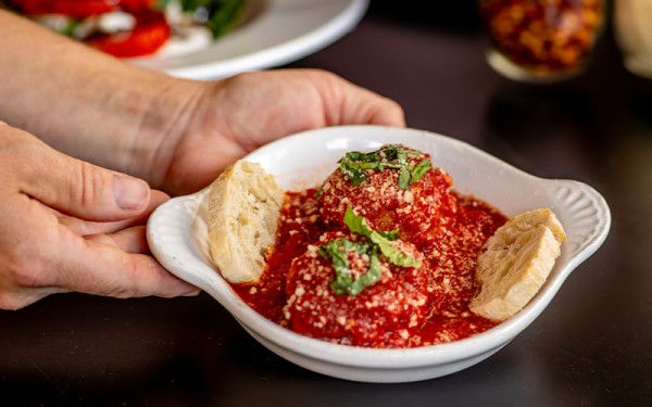 Image file rossvillepizzameatballs_F26D9C31-BFAE-7A54-1A6219D5CF695D3D-f26d9b6e0514b7a_f26da24d-cfc8-ec08-559435bb7f431922.jpg