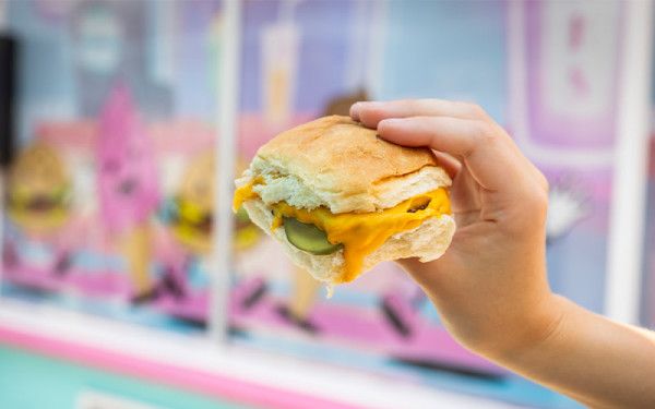 Image file swedencreme_797F67C0-FDDC-8646-1B25832884138234-797f66f2db657f9_797f6f10-c35b-3553-63e007be2b6f4ff0.jpg