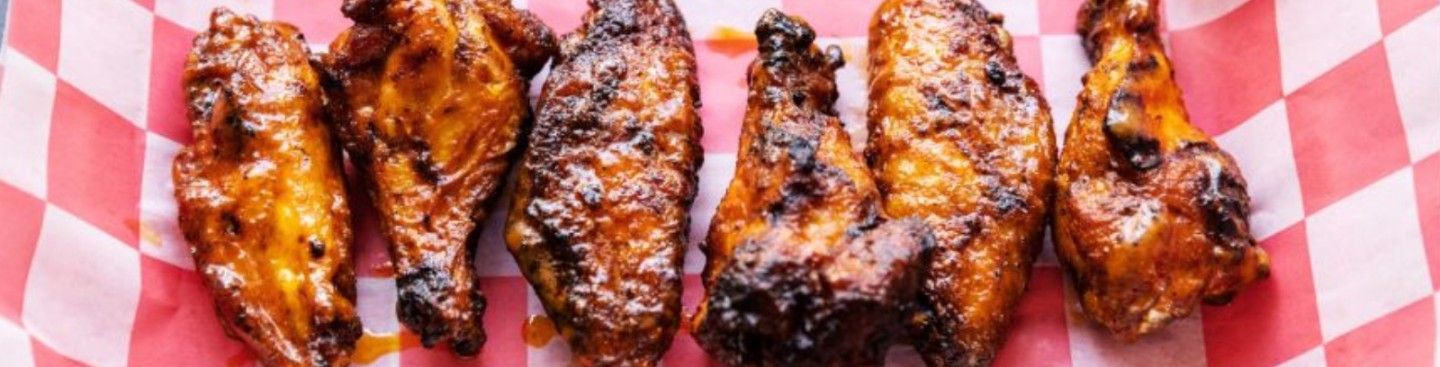 Chicken Wings, Brent's Smokin' Butts & Grill