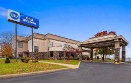 Image file Best-Western-Monroe-Exterior-fa8815035056a36_fa8815eb-5056-a36a-09f4570b75653227.jpg
