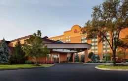 Image file Cincinnati-Marriott-North-Exterior-fb68b3065056a36_fb68b447-5056-a36a-097565e01628b09c.jpg