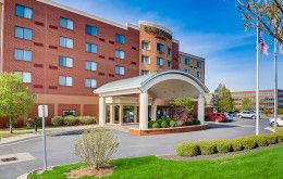 Image file CourtyardCincyNorthExteriorDaytime_1934120A-B4D1-C5D5-57C6E58EA0C67048-193410b3c63d302_19341886-c04e-e8aa-960c05237743e977.jpg