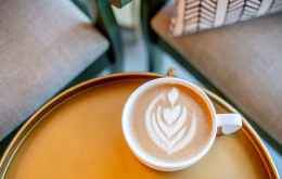 Image file charislatte_16F5594F-B331-72CA-26896379645E0998-16f55892c236f38_16f55f97-ec2c-f2f7-b409c108721d1750.jpg