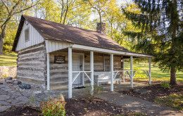 Image file monroelogcabin_15A3B390-E4F2-662E-264F4A9E44D1E1D1-15a3b0abd3d791b_15a3baa9-e053-197e-4b01fd9682bed6f1.jpg