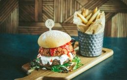 Image file pickleandpigburger_15AA4D93-5056-A36A-0909B610C402BEDC-15aa4c605056a36_15aa5544-5056-a36a-099c8be1ad92cde1.jpg