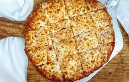 Image file shaddockspizza_52CF036A-5056-A36A-0974E26C5C81989D-52cf027e5056a36_52cf0ad6-5056-a36a-09bf478799c1b300.jpg