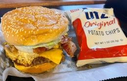 Image file townshiptavernandgrille_213BCE02-5056-A36A-0956511904D06306-213bcc365056a36_213bd4e2-5056-a36a-0942fcc4deada68a.jpg