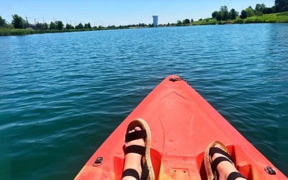 Kayking at Voice of America MetroPark