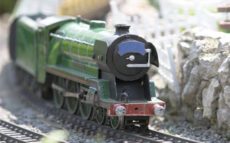 Image file modeltraindisplay.jpg