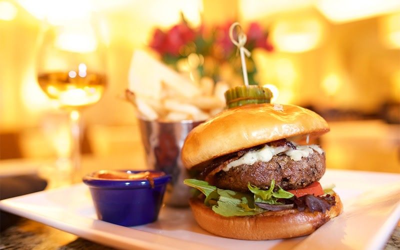 Image file plazaonegrille_4F5C6A6B-5056-A36A-09CEA331DD75894E-4f5c693f5056a36_4f5c71c5-5056-a36a-09bed59405f26b51.jpg